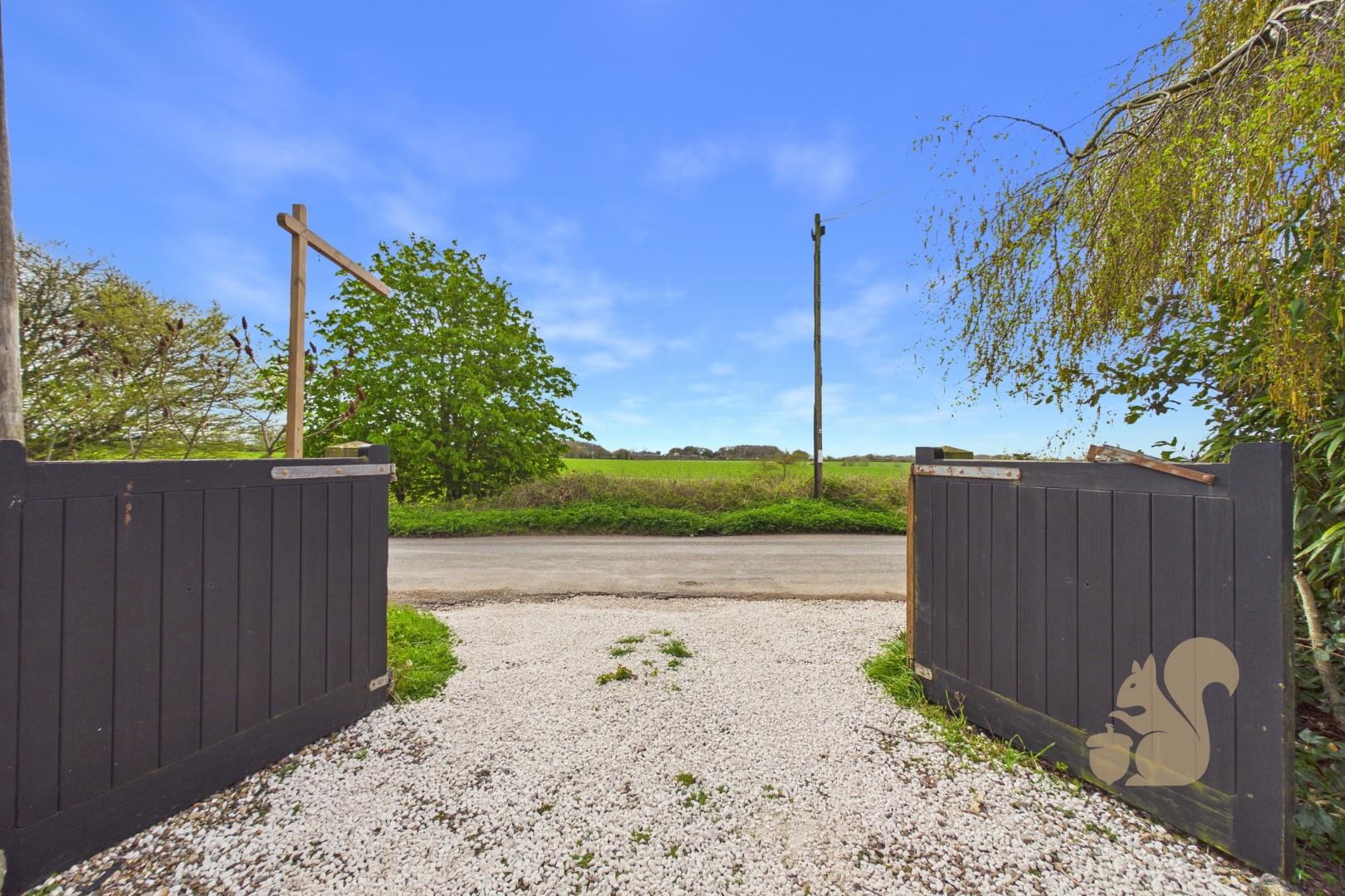 Driveway & Views